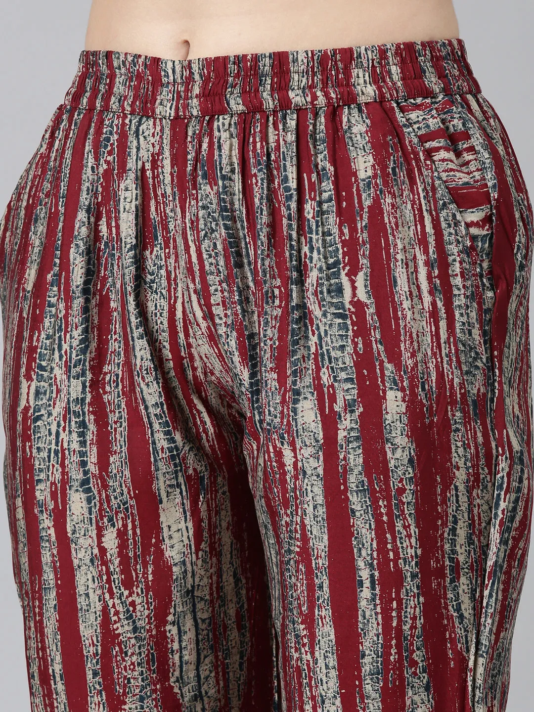Neeru's Maroon Regular Straight Printed Kurta And Trousers