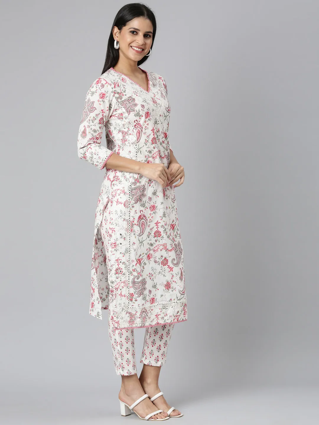 Neerus Red Regular Straight Printed Kurta and Trousers With Dupatta