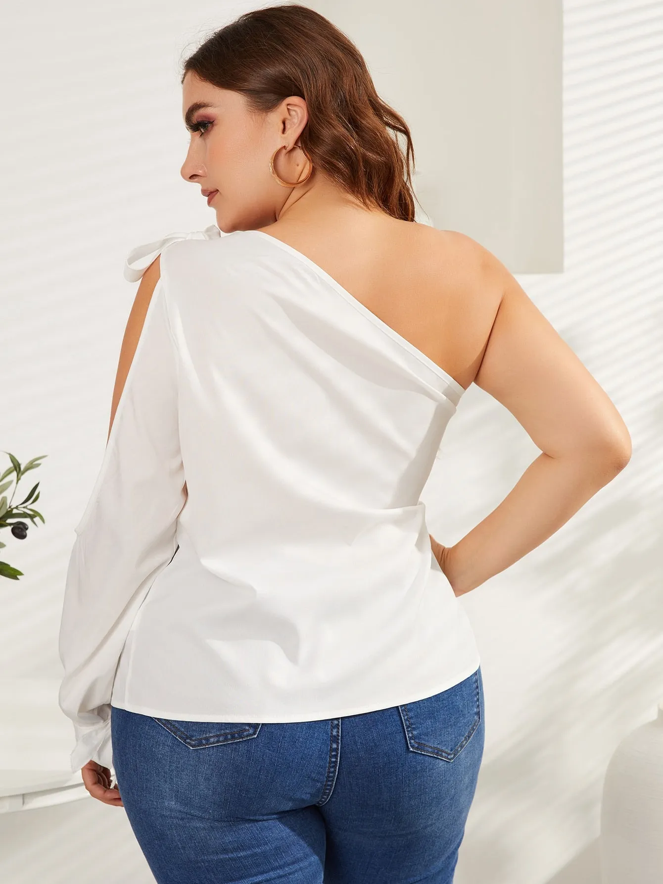 Plain Knot Long Sleeve One Shoulder Semi-Sheer Regular Plus Size Blouse
